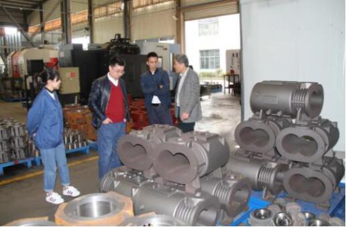 《螺杆型干式真空泵》“浙江制造”团体标准启动暨研讨会在杭州建德举行