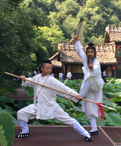 彭长远 泊广传媒