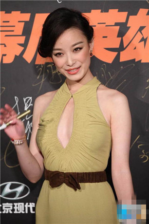 除了柳岩外，娱乐圈还有这些你意想不到的大胸女明星！