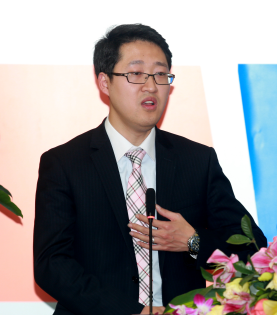 天安财险文化标兵：张超《超人与天安》